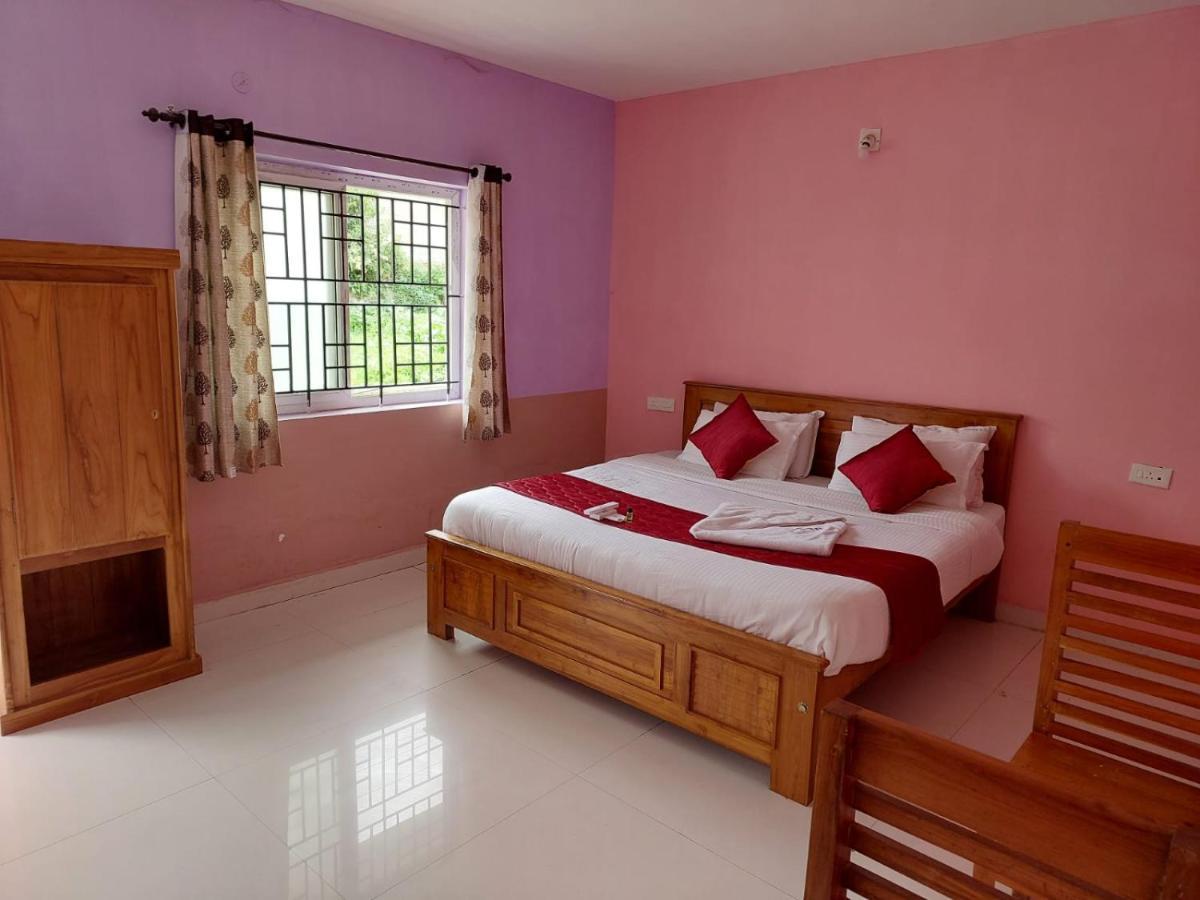 Memmsta Hotels 1510 - Ooty Esterno foto