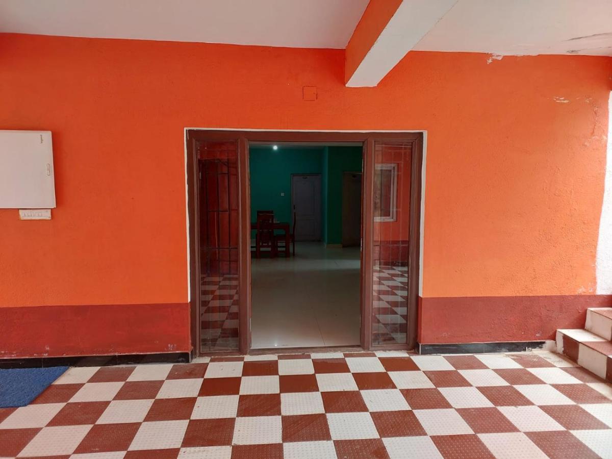 Memmsta Hotels 1510 - Ooty Esterno foto